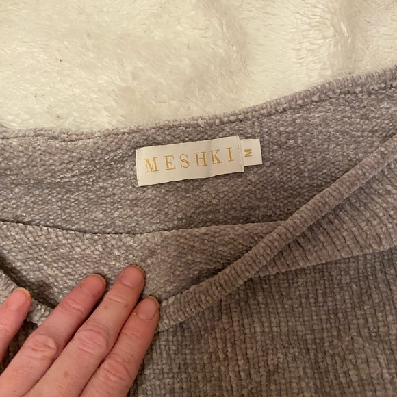 Chenille Meshki track suit - Picture 3 of 5